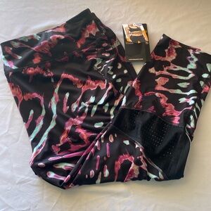 NEW🖤AVIA Capri pants